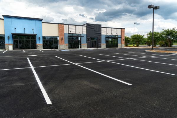 Parking Lot Blacktopping in San Rafael